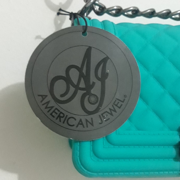 Bags - Picture 4 of 6